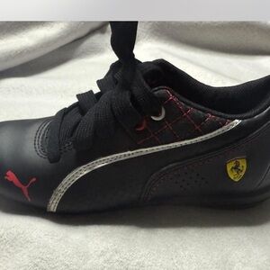 Stylish puma Kids Black and Red Sneakers